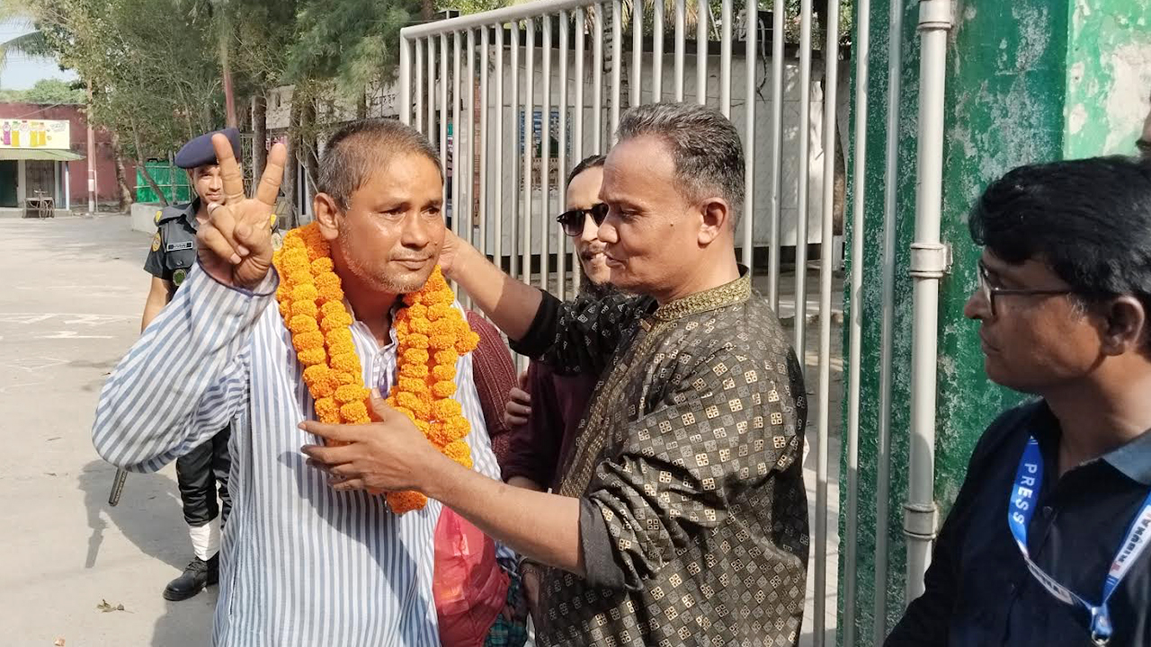 সাংবাদিকদের আন্দোলনের মুখে জামিন পেলেন সাংবাদিক টিপু